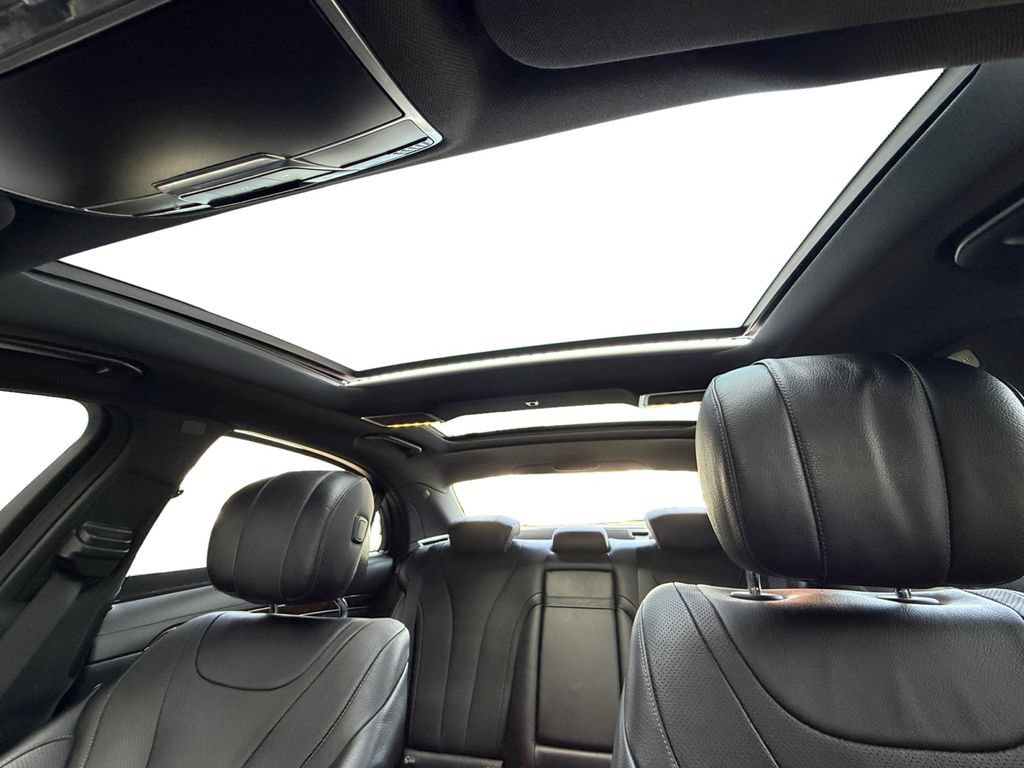 Used 2015 Mercedes-Benz S 550 4MATIC Sedan image 12