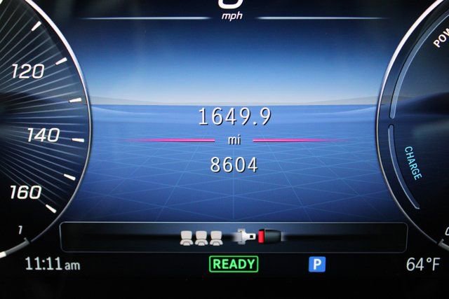 Used 2024 Mercedes-Benz GLE 450e 4MATIC w/ Warmth & Comfort Package image 3