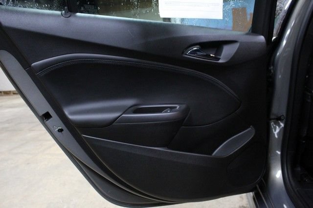 Used 2017 Chevrolet Cruze Premier w/ Premier True North Edition FWD image 15