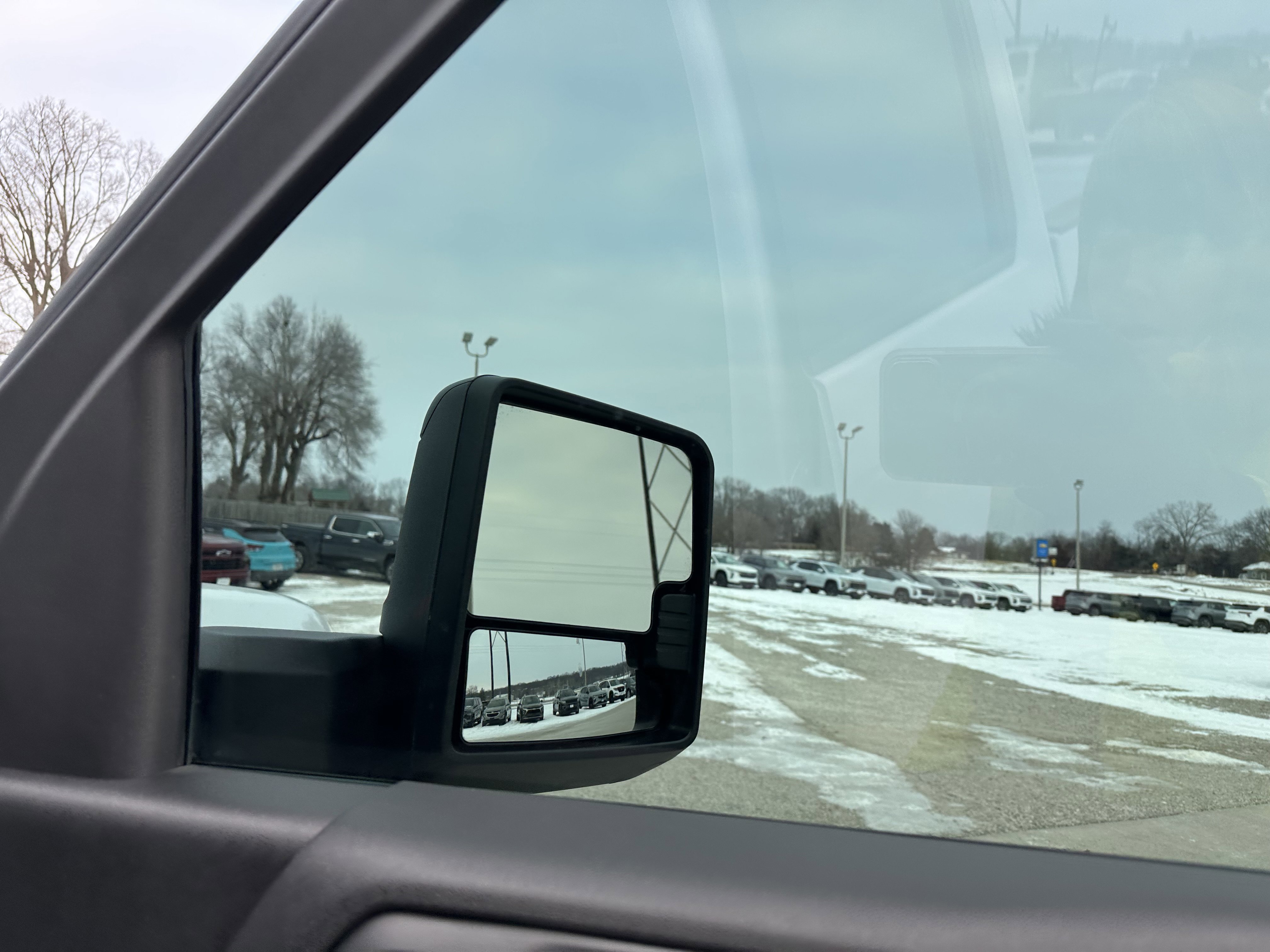 Certified 2024 Chevrolet Silverado 2500 Custom w/ Custom Convenience Package image 28