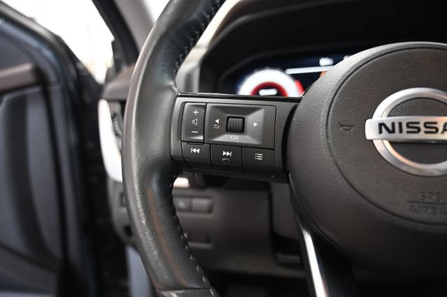 Used 2021 Nissan Rogue Platinum FWD image 27