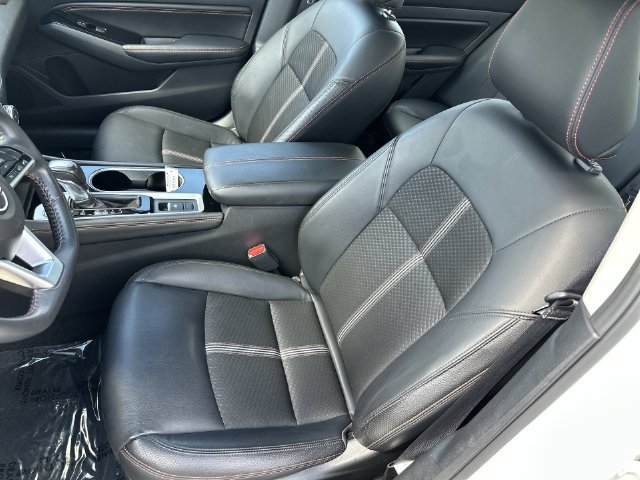 Used 2023 Nissan Altima 2.5 SR AWD/4WD image 15