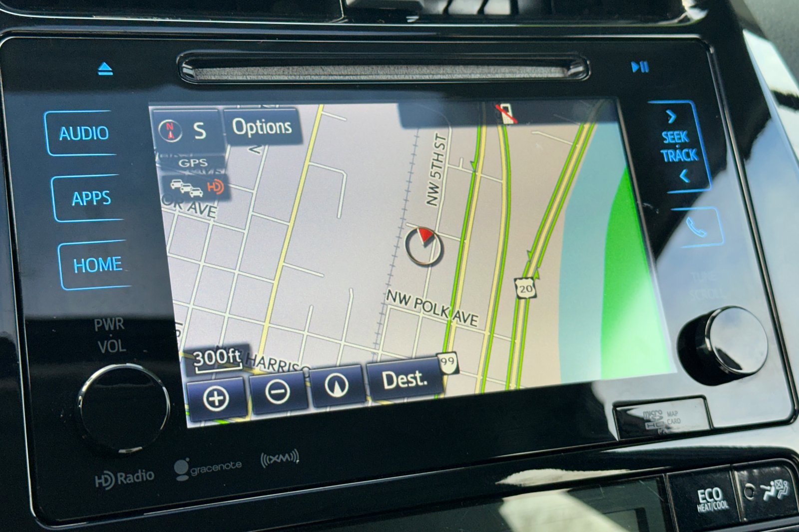 Used 2016 Toyota Prius Four image 19