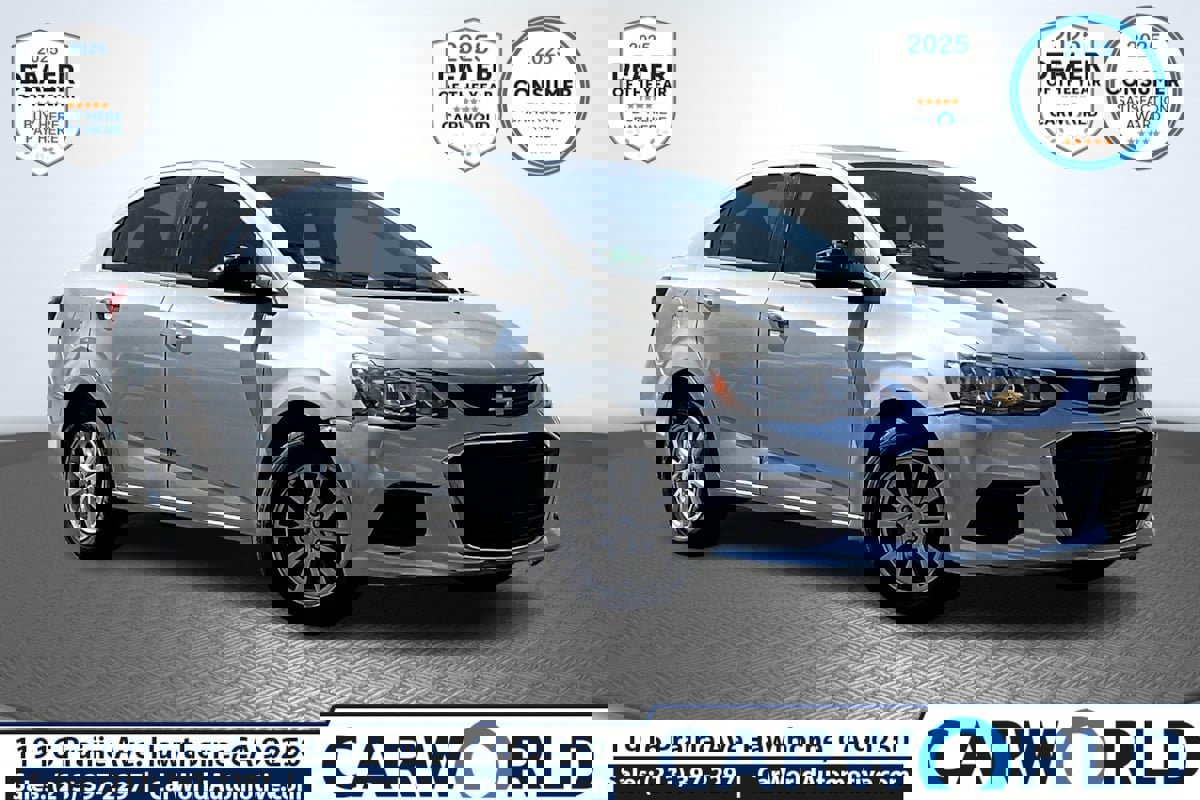Used 2017 Chevrolet Sonic LT image 1