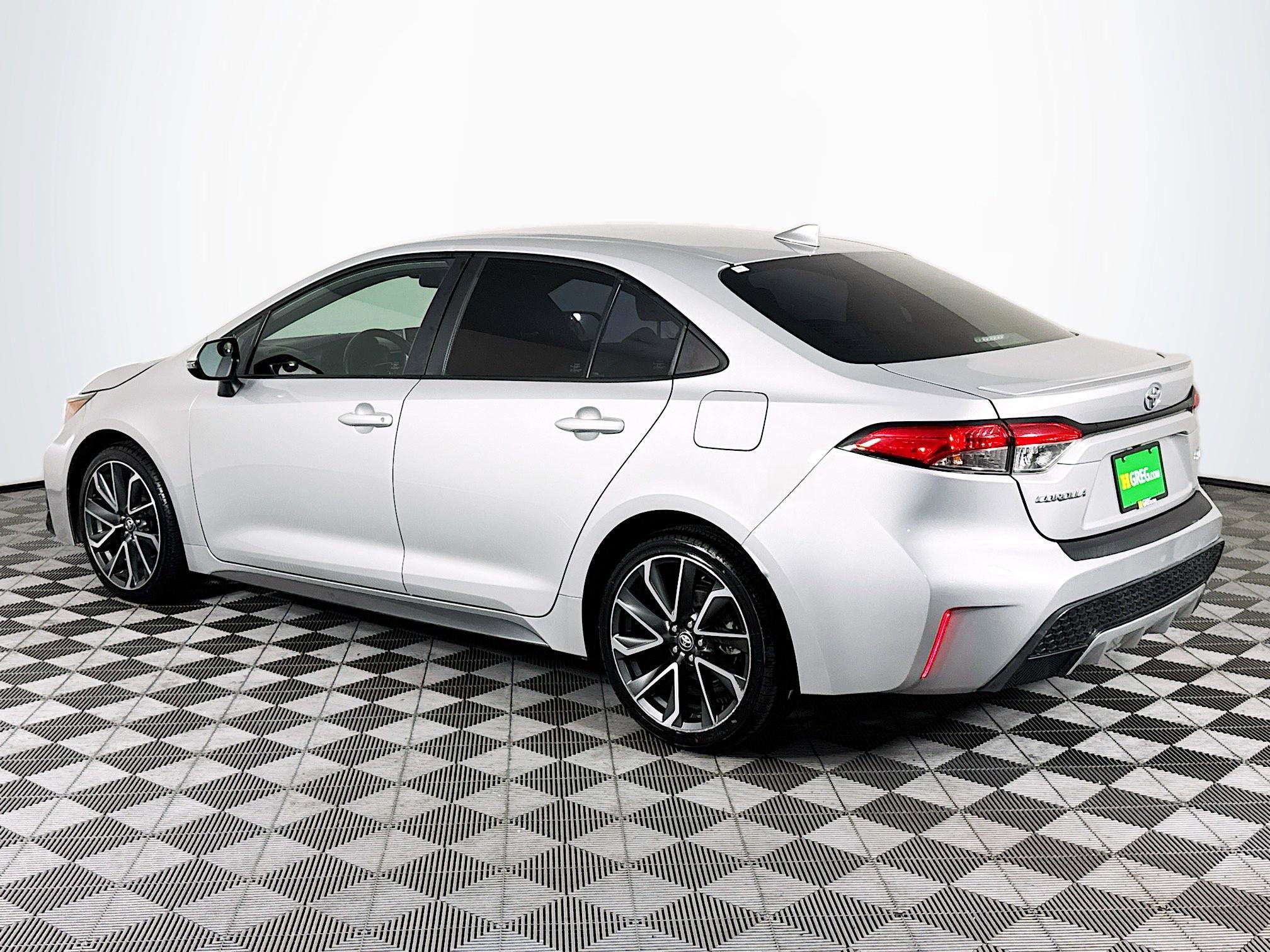 Used 2021 Toyota Corolla SE image 6