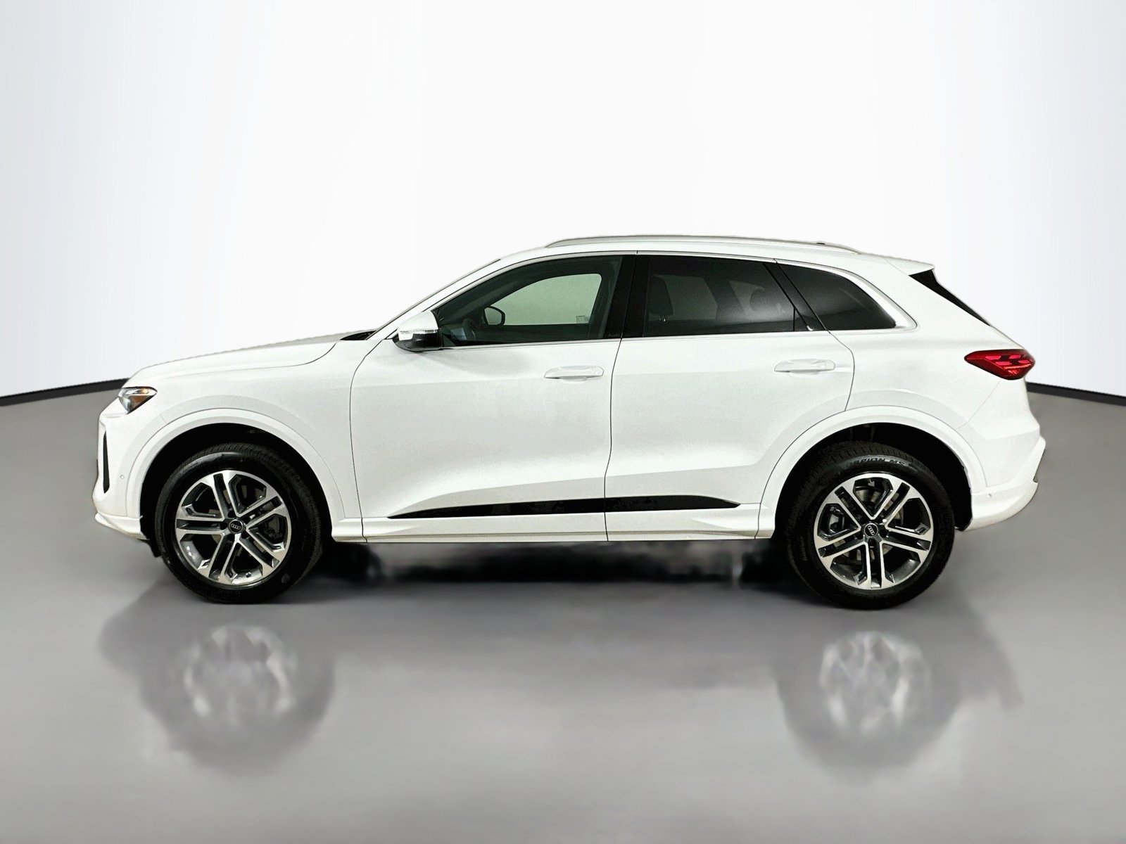 New 2026 Audi Q5 Premium AWD/4WD image 8