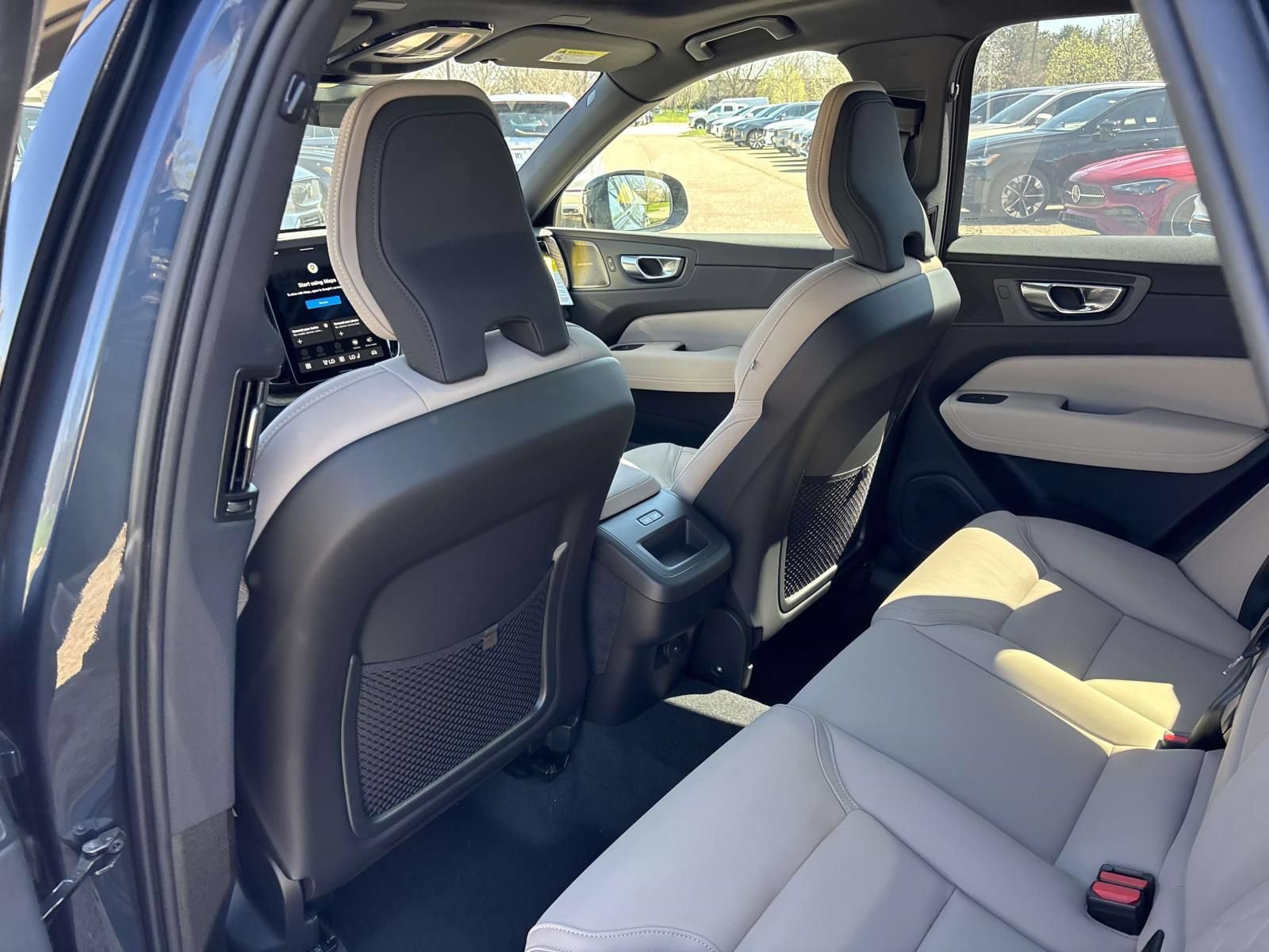 New 2026 Volvo XC60 B5 Plus w/ Protection Package Premier AWD/4WD image 26