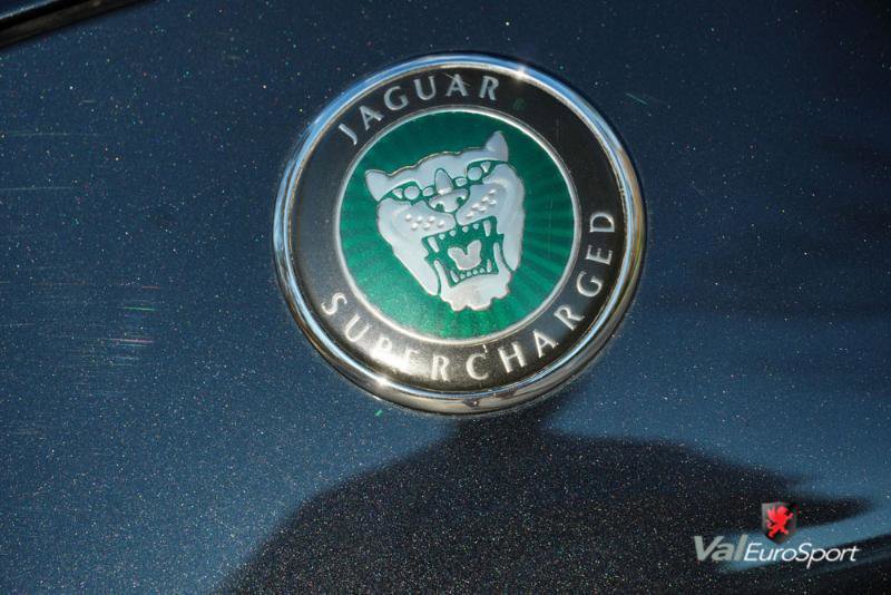 Used 2003 Jaguar XK8 Convertible image 21