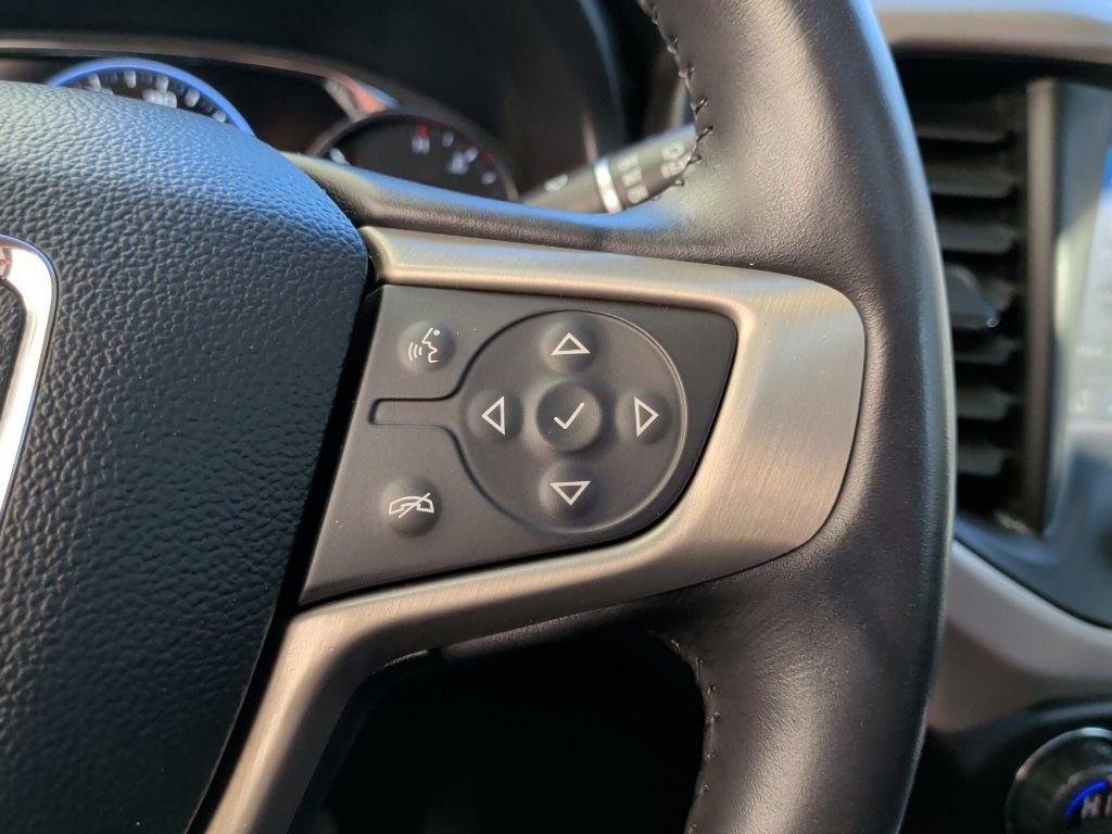 Used 2021 GMC Acadia Denali w/ Denali Ultimate Package image 19