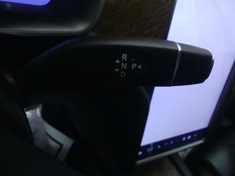 Used 2020 Tesla Model S Long Range Plus image 18