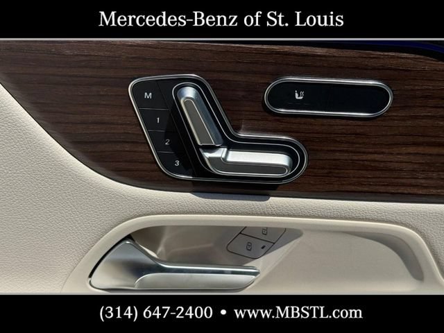 New 2026 Mercedes-Benz GLB 250 4MATIC image 12