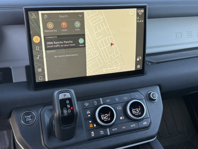 Used 2023 Land Rover Defender 130 X-Dynamic SE image 21