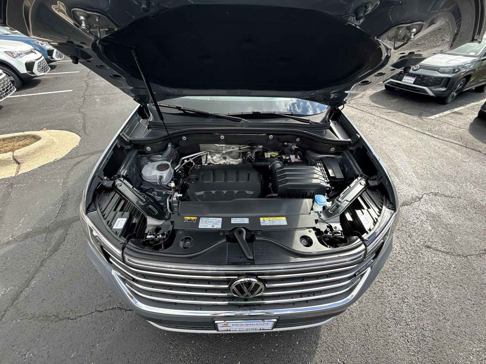 New 2026 Volkswagen Atlas SE image 27