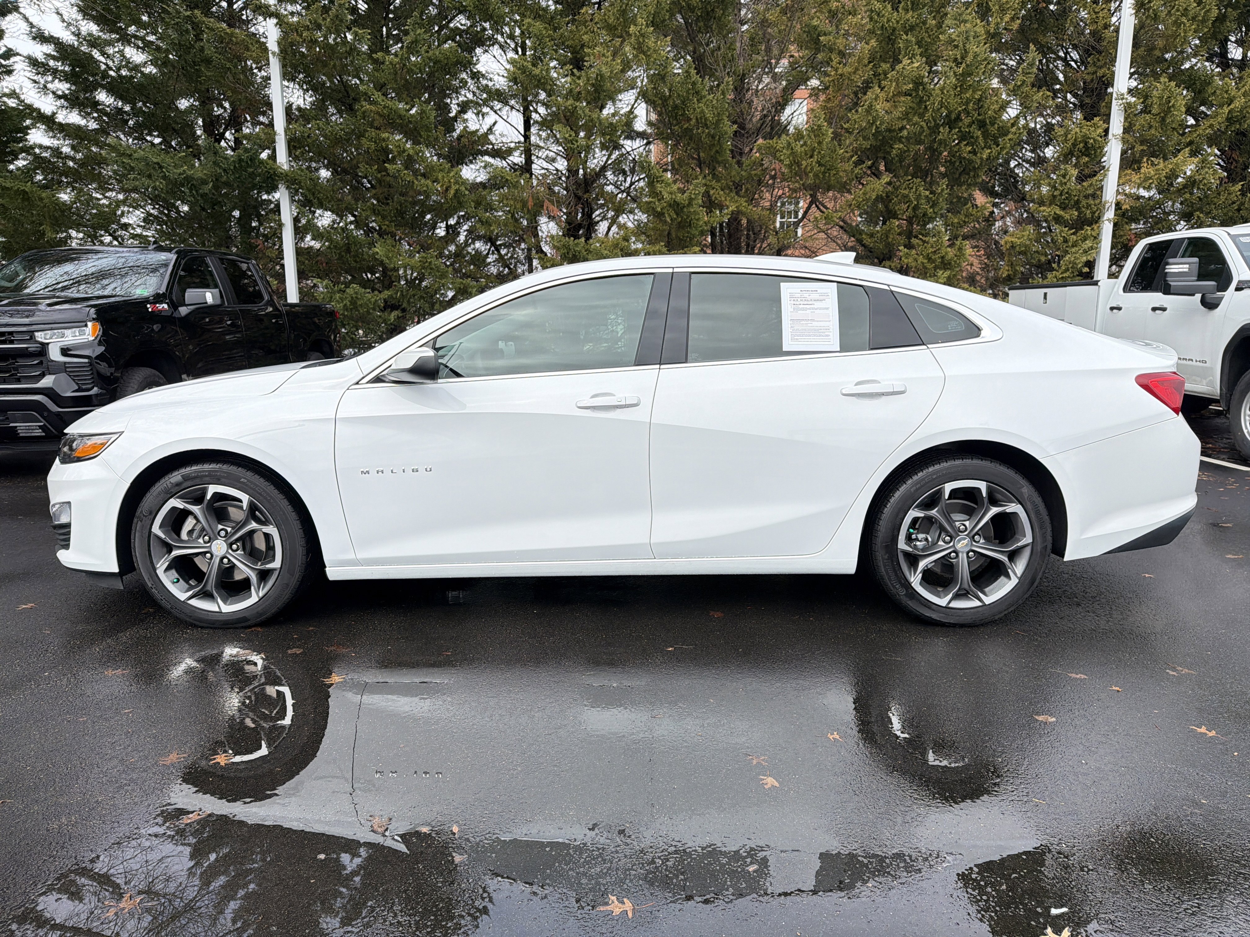Used 2023 Chevrolet Malibu LT image 7