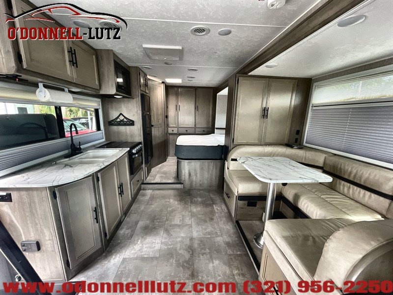 Used 2020 Mercedes-Benz Sprinter 3500 image 34