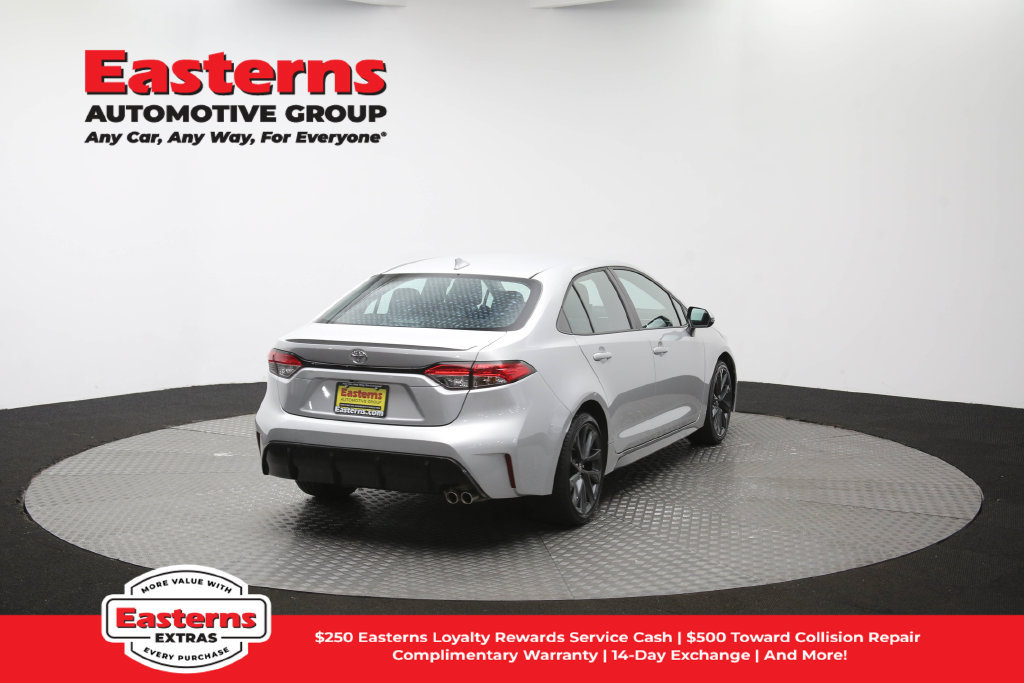 Used 2025 Toyota Corolla SE FWD image 41