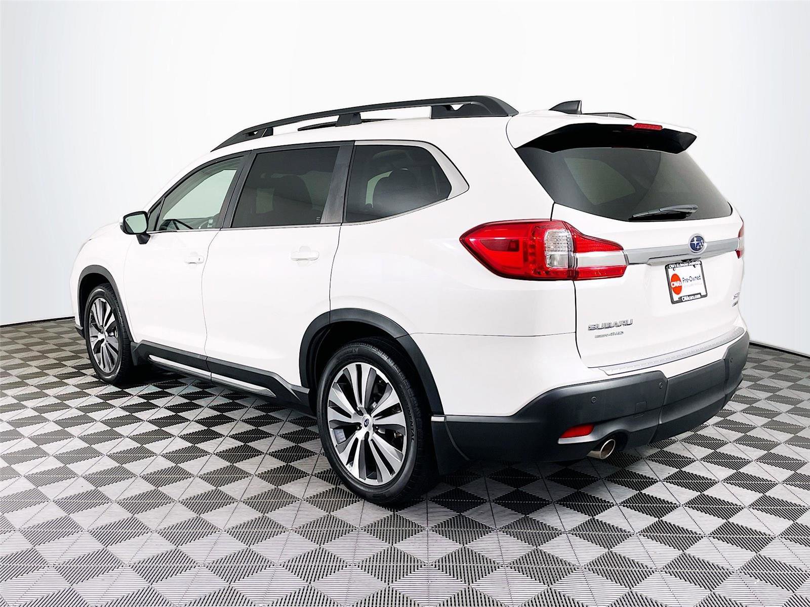 Used 2021 Subaru Ascent Limited w/ Technology Package image 6