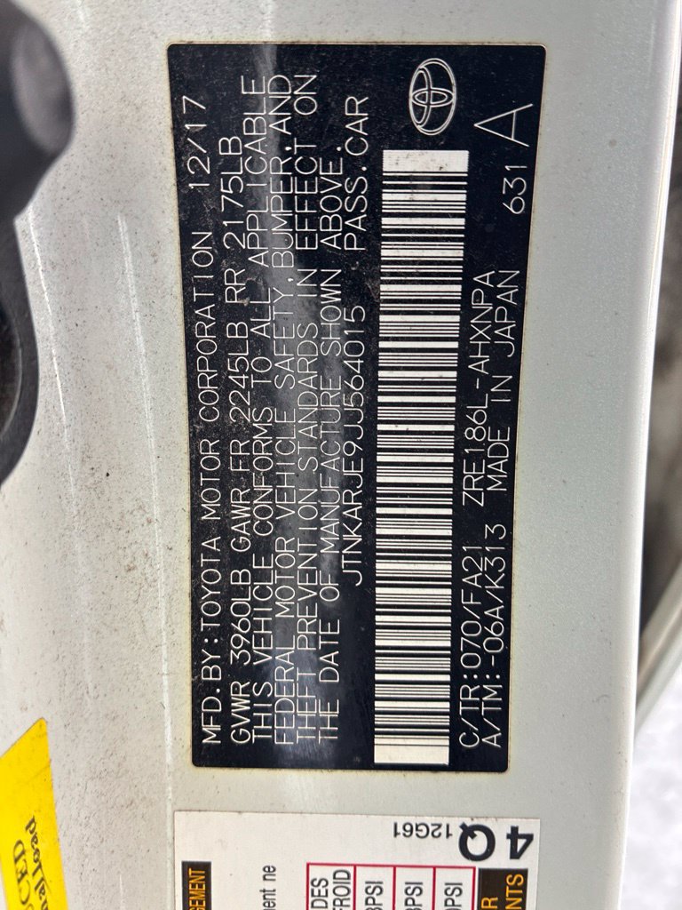 Used 2018 Toyota Corolla iM FWD image 35