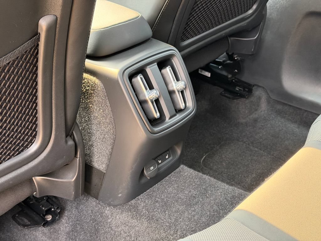 Certified 2023 Volvo C40 Recharge Core w/ Climate Package AWD/4WD image 24
