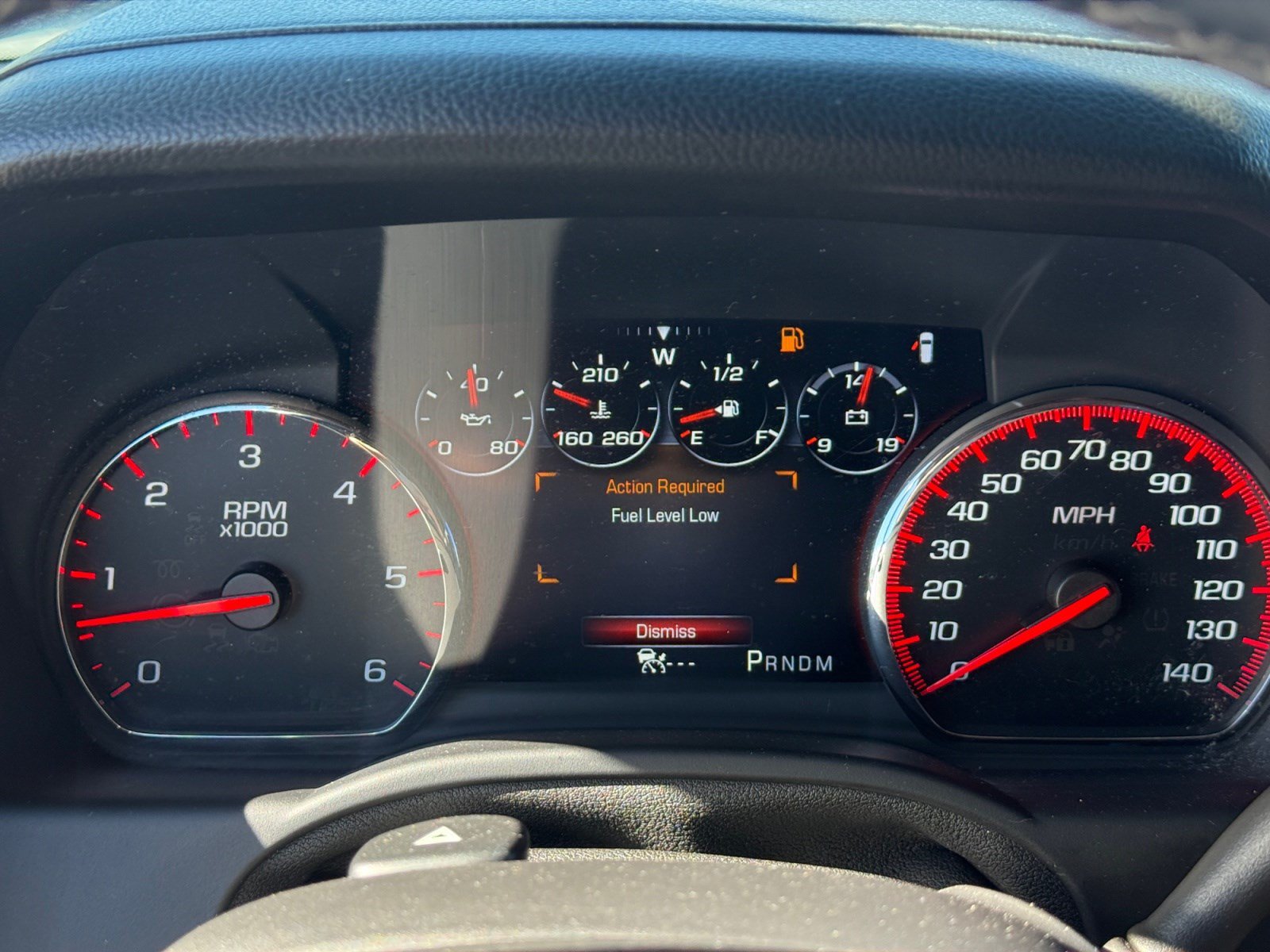 Used 2015 GMC Yukon Denali w/ Premium Package AWD/4WD image 11