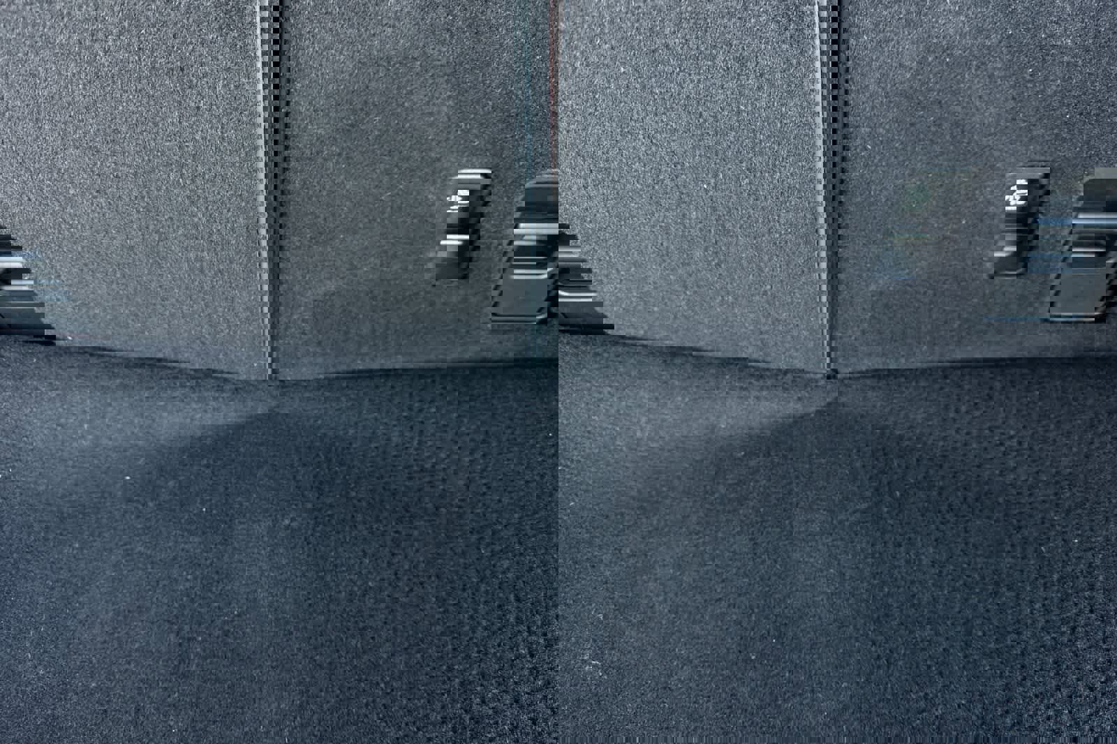 Used 2023 MAZDA CX-9 Carbon Edition image 17