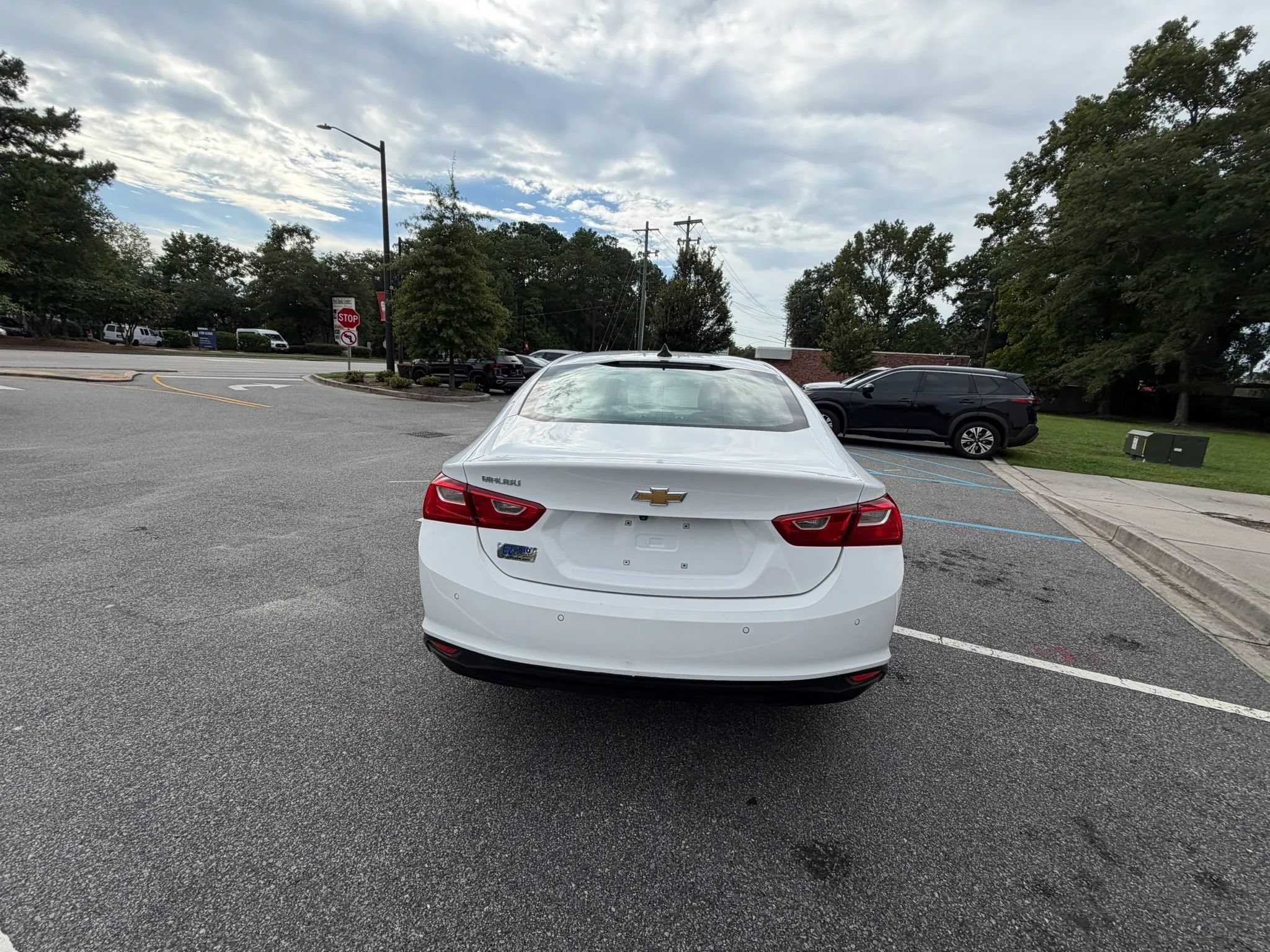 Used 2023 Chevrolet Malibu LS w/ Driver Confidence Package FWD image 7