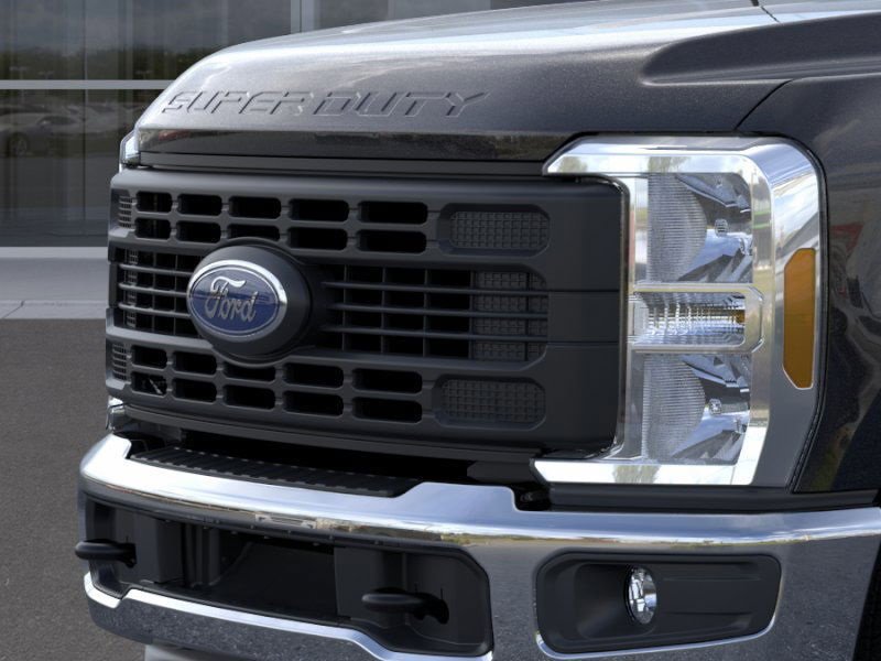 New 2025 Ford F350 XL w/ XL Chrome Package image 17