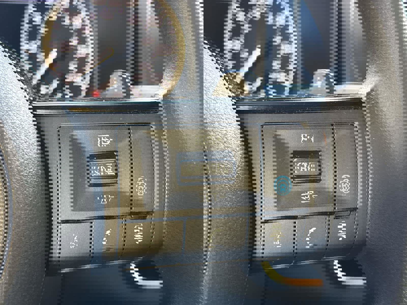 Used 2022 Nissan Rogue SV image 25