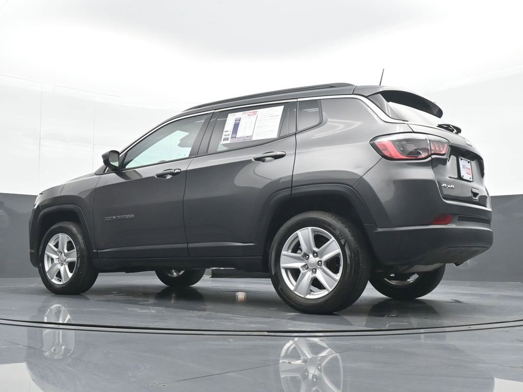 Used 2022 Jeep Compass Latitude w/ Convenience Group image 19