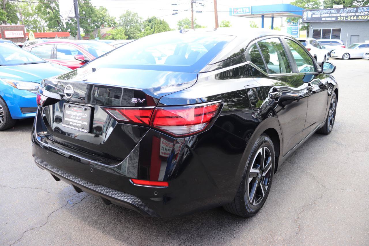 Used 2024 Nissan Sentra SV FWD image 5