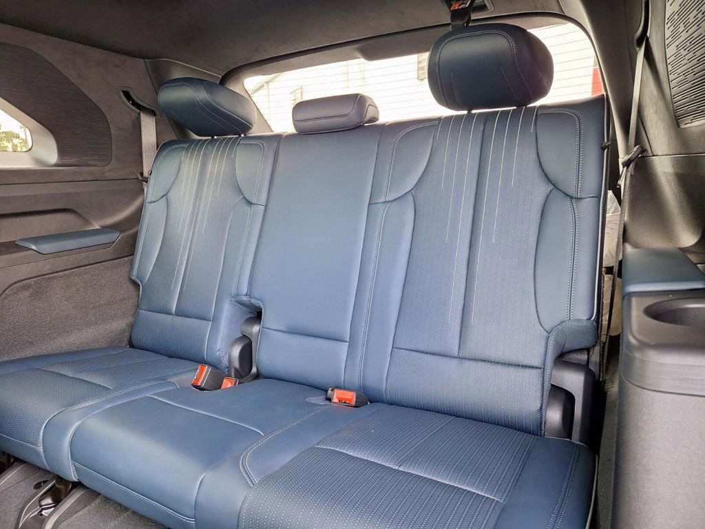 New 2025 Cadillac Escalade IQ Luxury 2 image 12