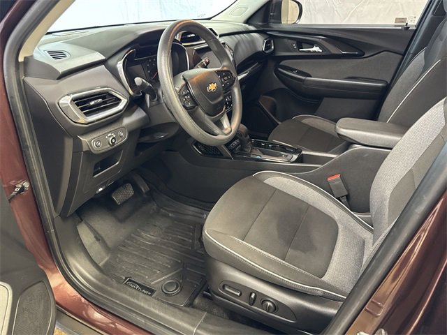 Certified 2022 Chevrolet TrailBlazer LT w/ Convenience Package image 11