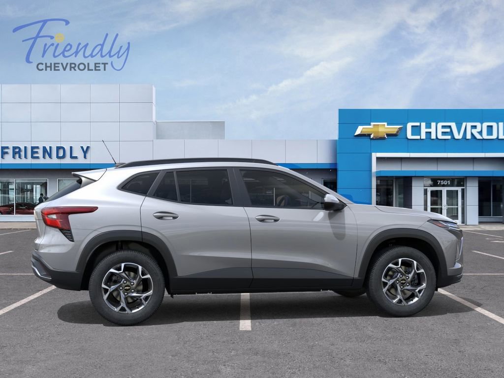 New 2026 Chevrolet Trax LT w/ LT Convenience Package FWD image 5