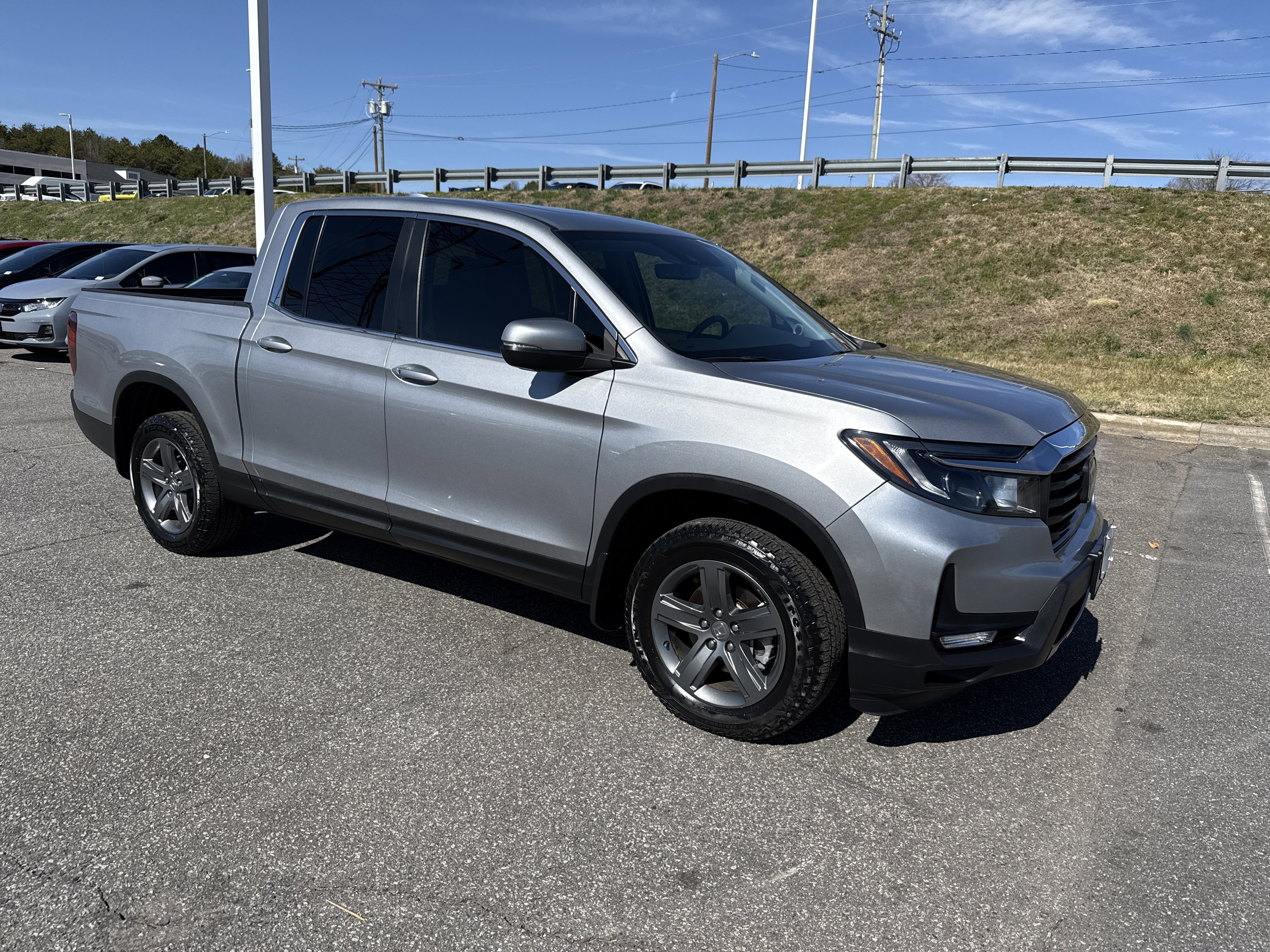 Certified 2023 Honda Ridgeline RTL image 2