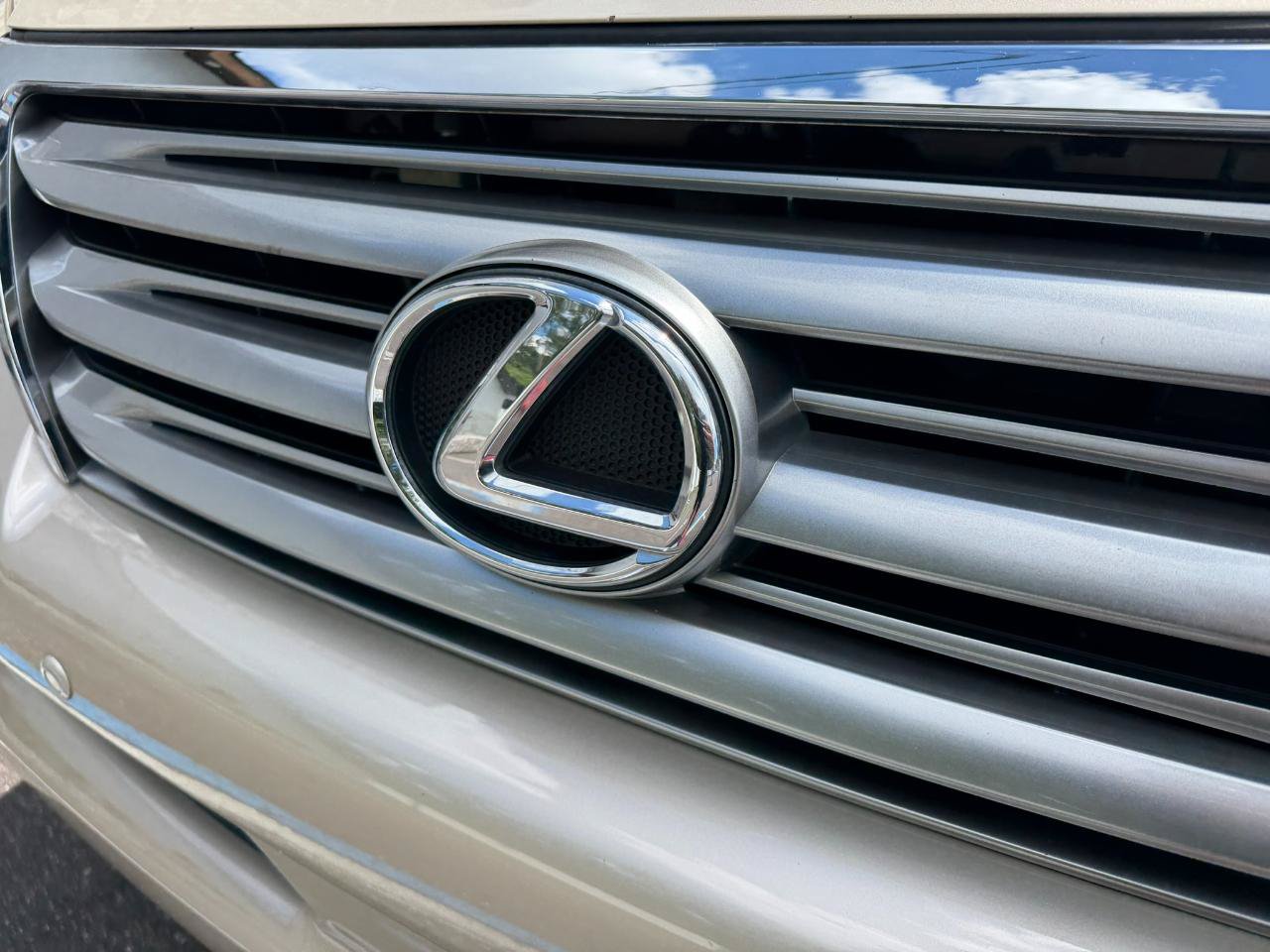 Used 2012 Lexus GX 460 w/ Comfort Plus Pkg AWD/4WD image 5