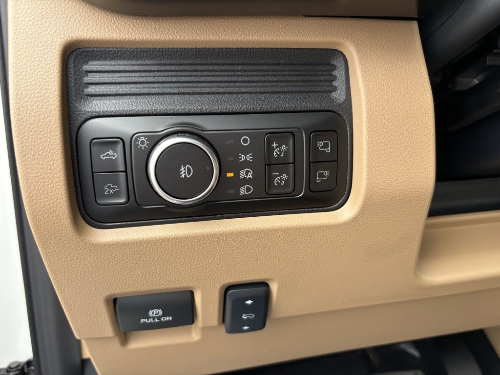 New 2026 Ford F350 Lariat w/ Lariat Premium Package image 34
