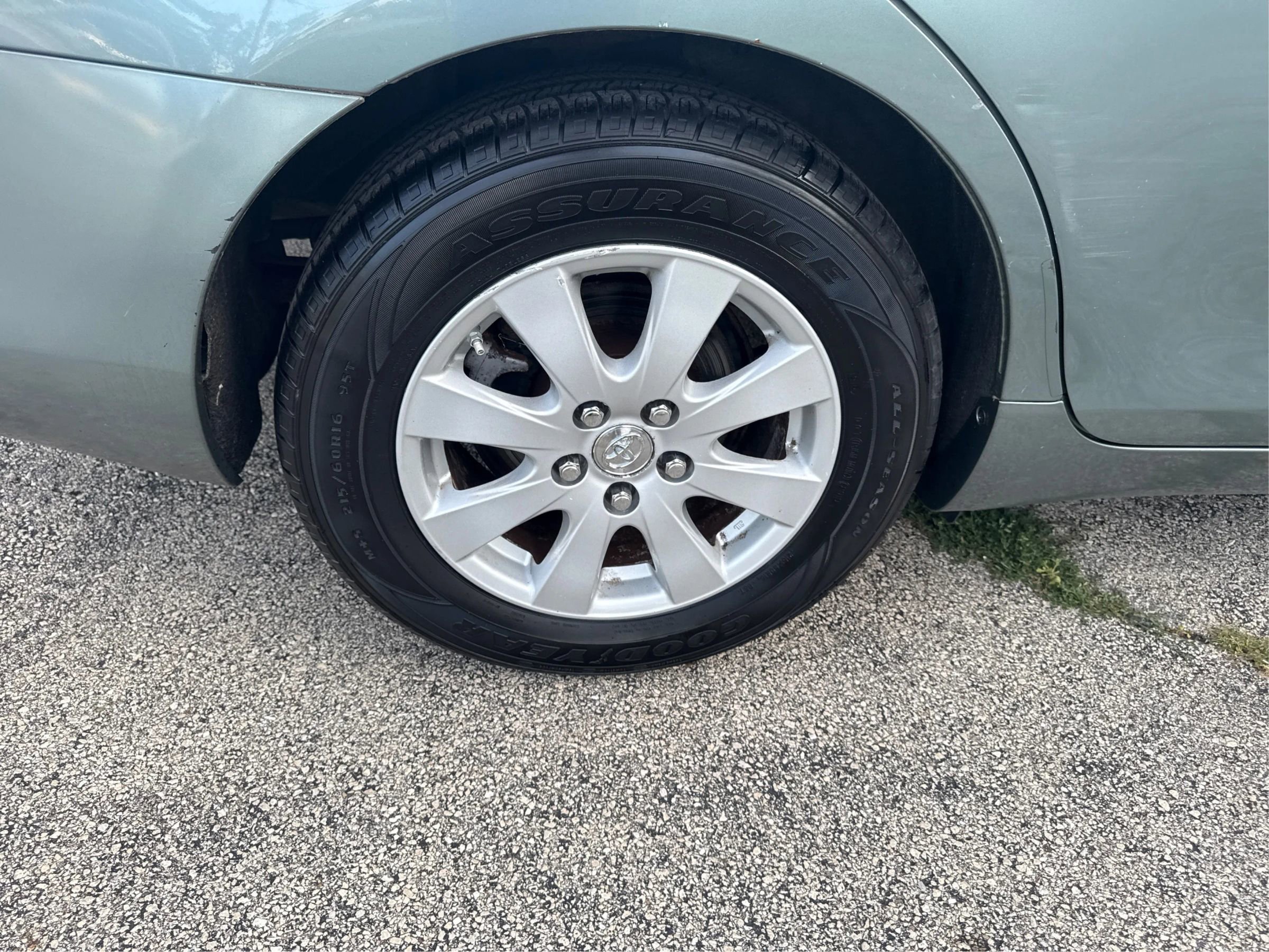 Used 2007 Toyota Camry XLE FWD image 23