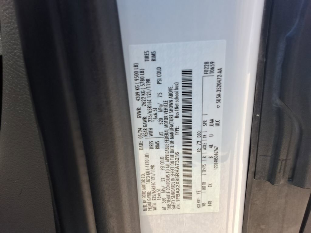 Used 2024 Ford Transit 350 XLT image 18