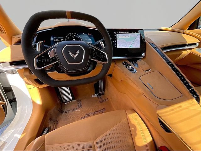 Used 2025 Chevrolet Corvette Stingray Premium Conv w/ Z51 Performance Package RWD image 9