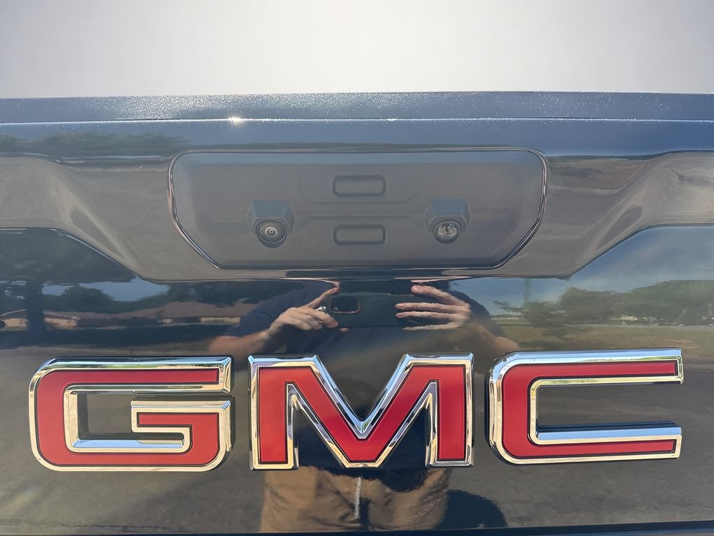 Used 2026 GMC Sierra 1500 AT4X AWD/4WD image 39