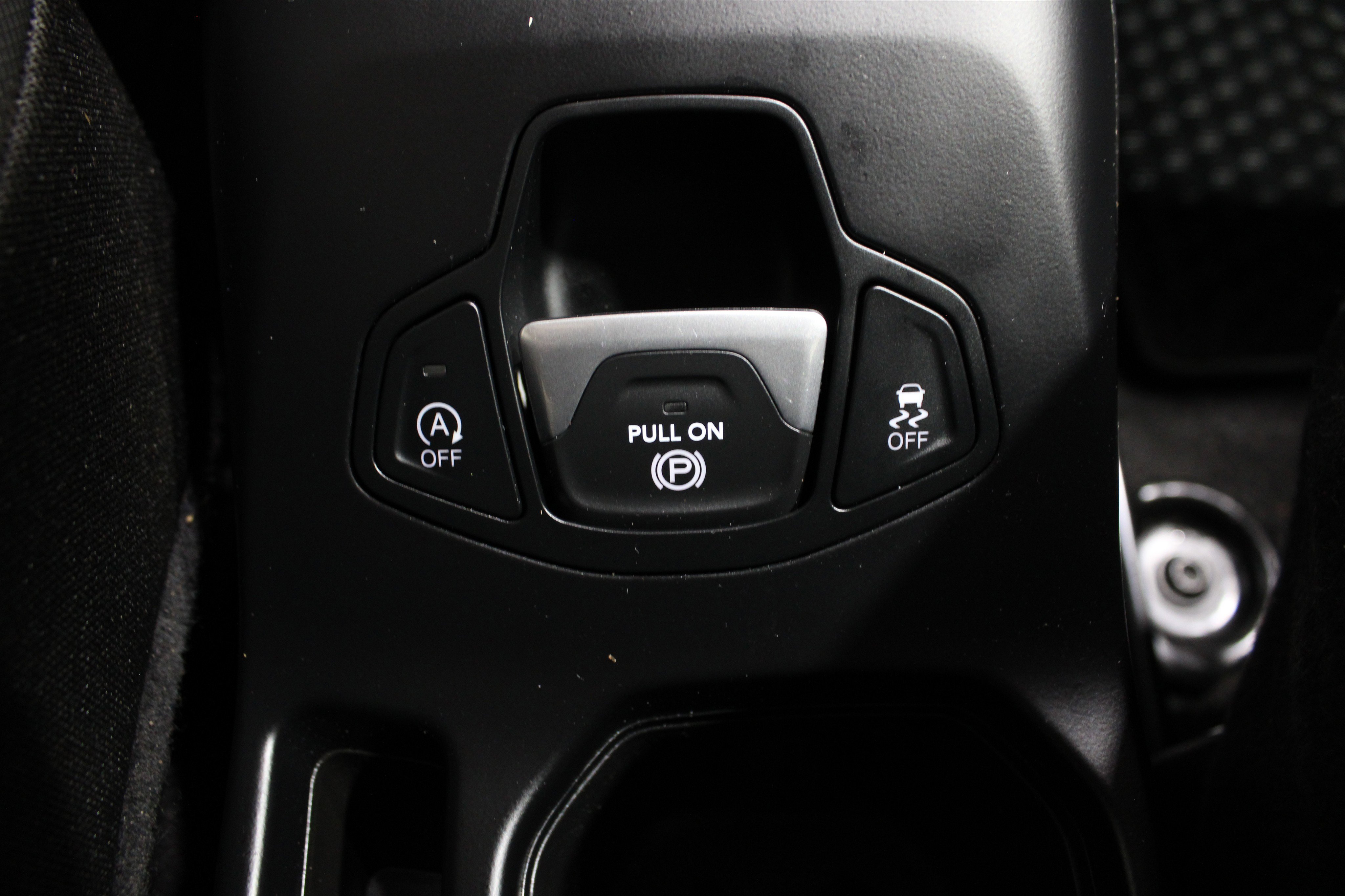 Used 2023 Jeep Renegade Latitude w/ Premium Group image 25