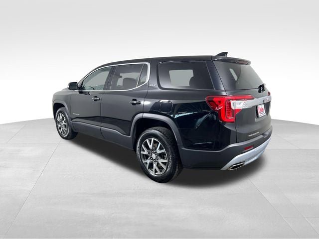 Used 2023 GMC Acadia SLE FWD image 4