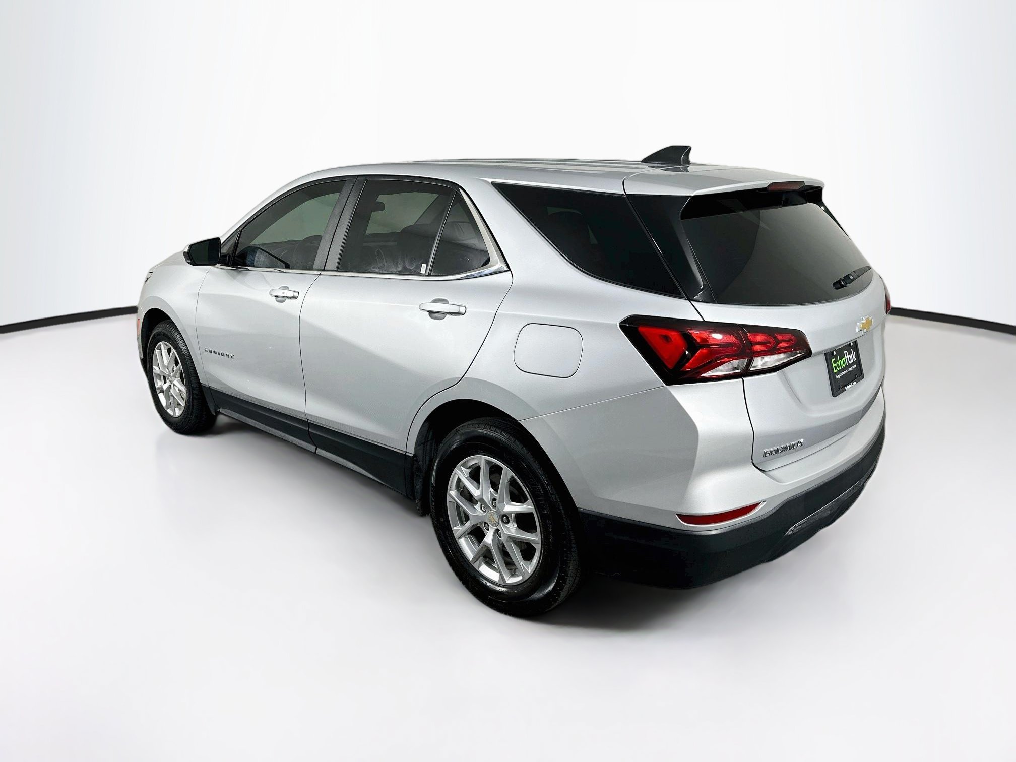 Used 2022 Chevrolet Equinox LT w/ LPO, Floor Liner Package FWD image 5