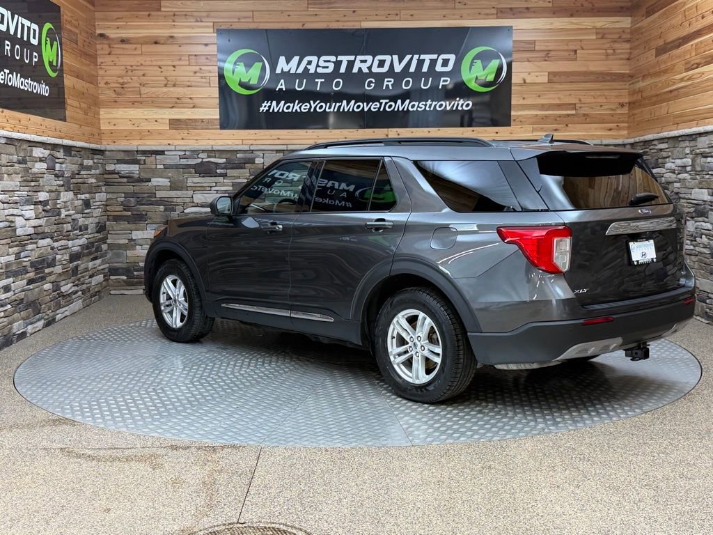 Used 2020 Ford Explorer XLT w/ Equipment Group 202A image 7