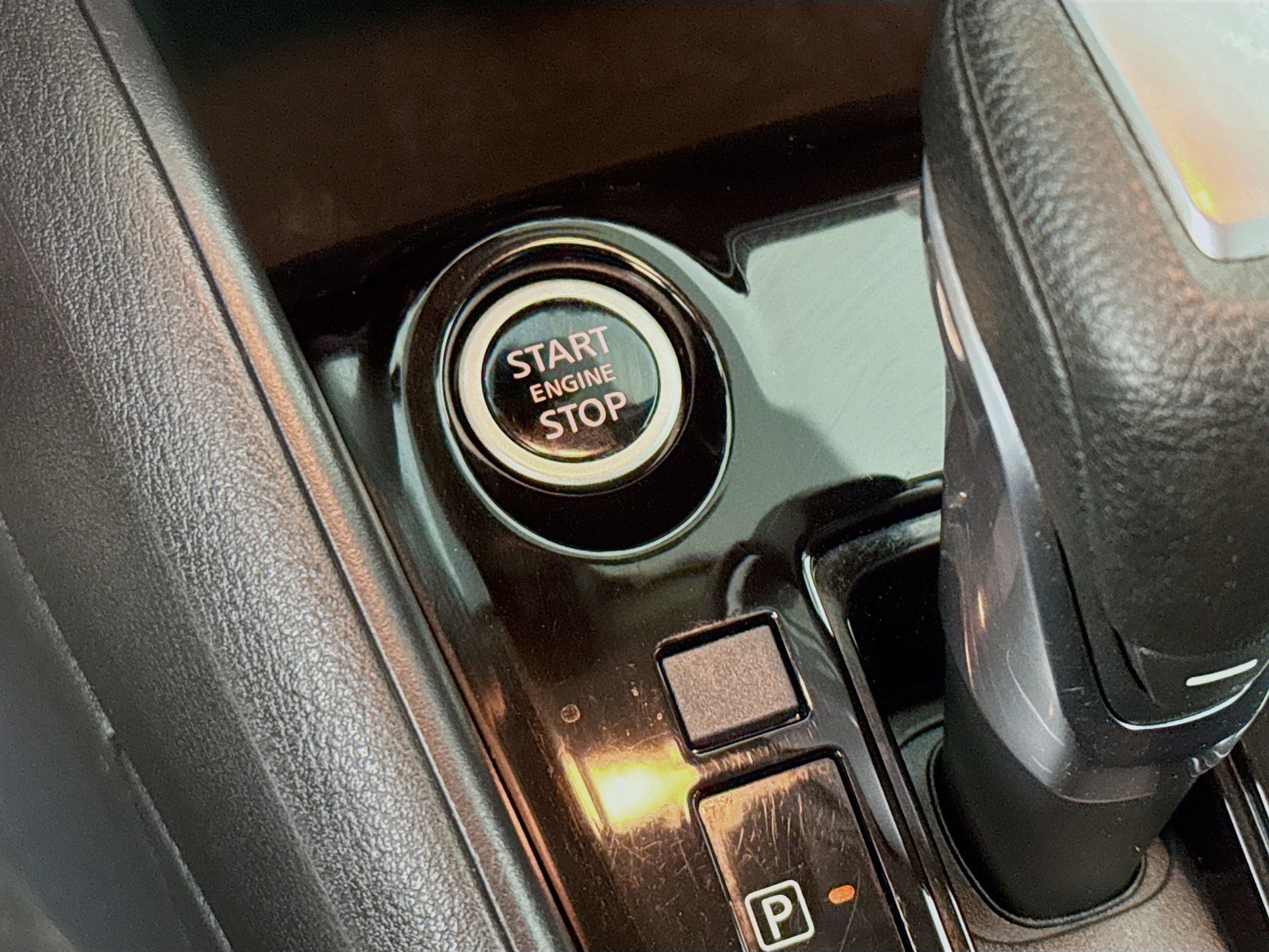 Used 2022 Nissan Kicks S image 20