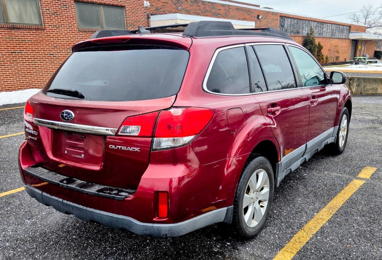 Used 2011 Subaru Outback 2.5i Limited AWD/4WD image 7