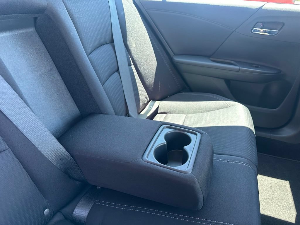 Used 2015 Honda Accord Sport image 31