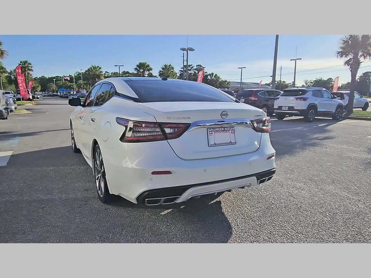 Used 2023 Nissan Maxima Platinum w/ Sport Mat Group FWD image 31