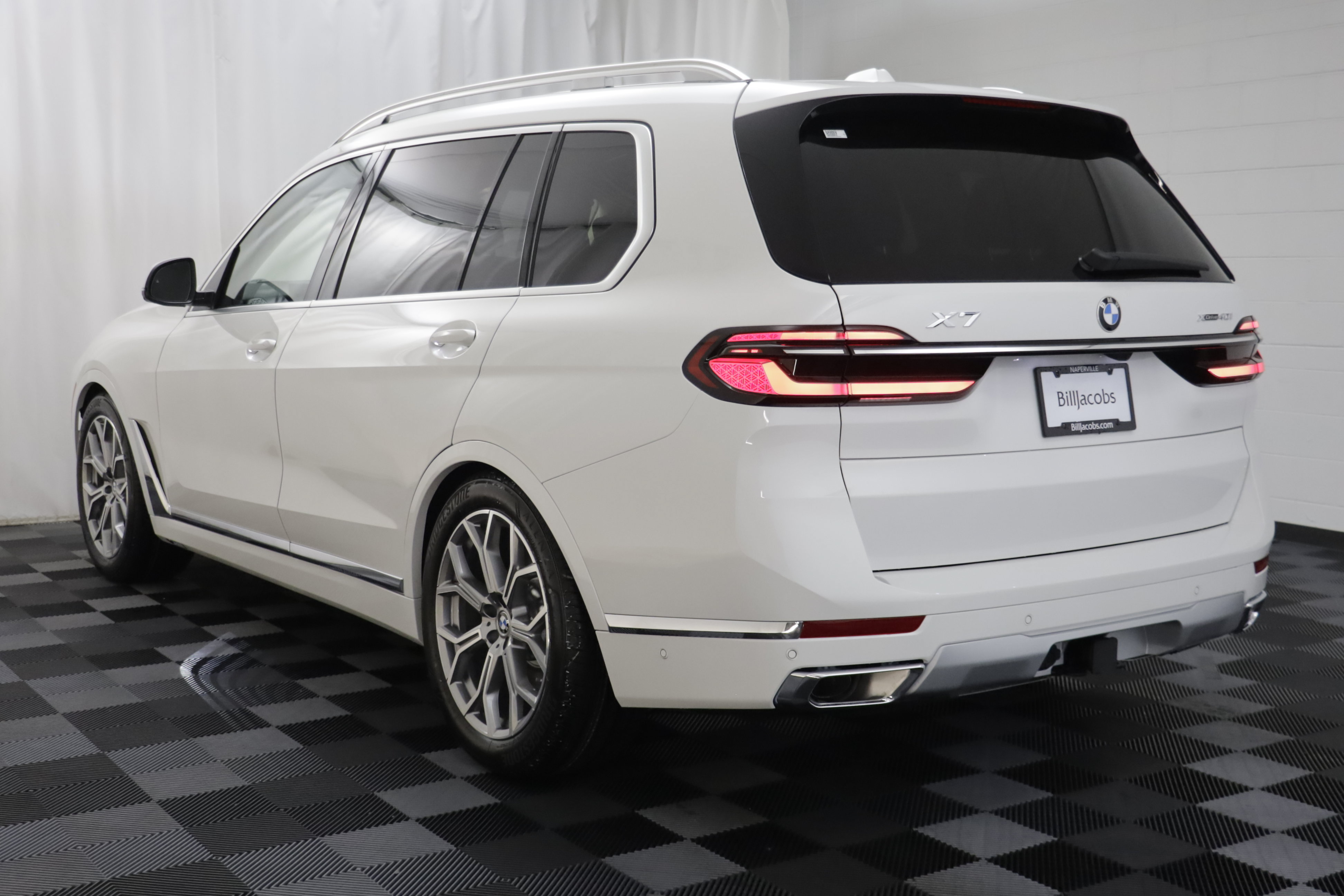 New 2027 BMW X7 xDrive40i AWD/4WD image 16