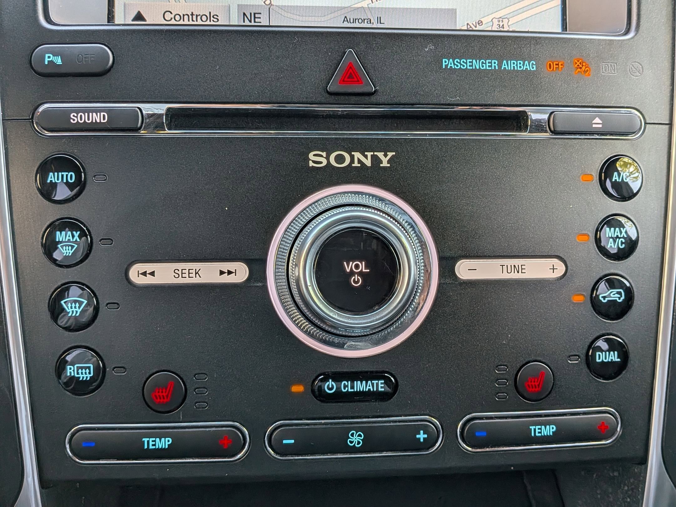 Used 2018 Ford Explorer Sport AWD/4WD image 22